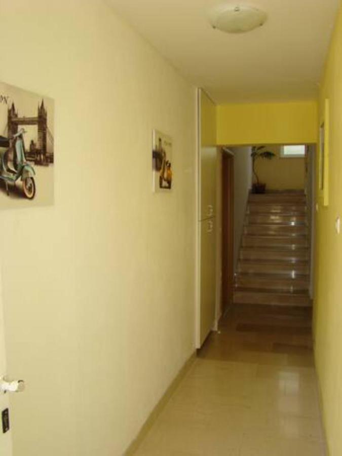 Apartment Martina Tucepi Exterior photo
